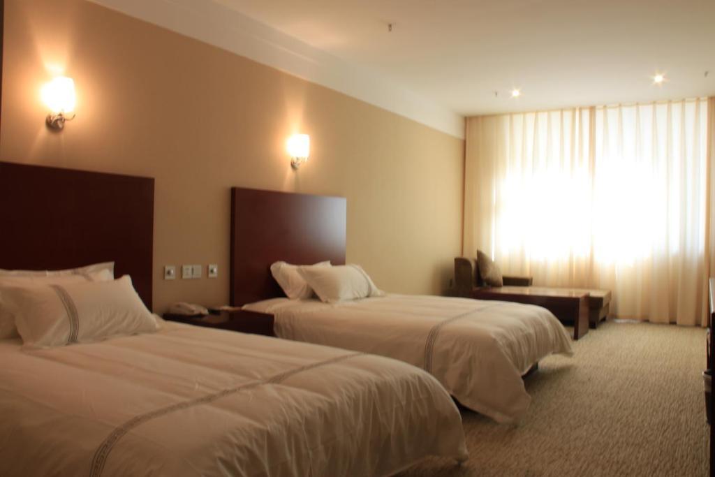 Zhou Wang Cheng Hotel Luoyang  Room photo