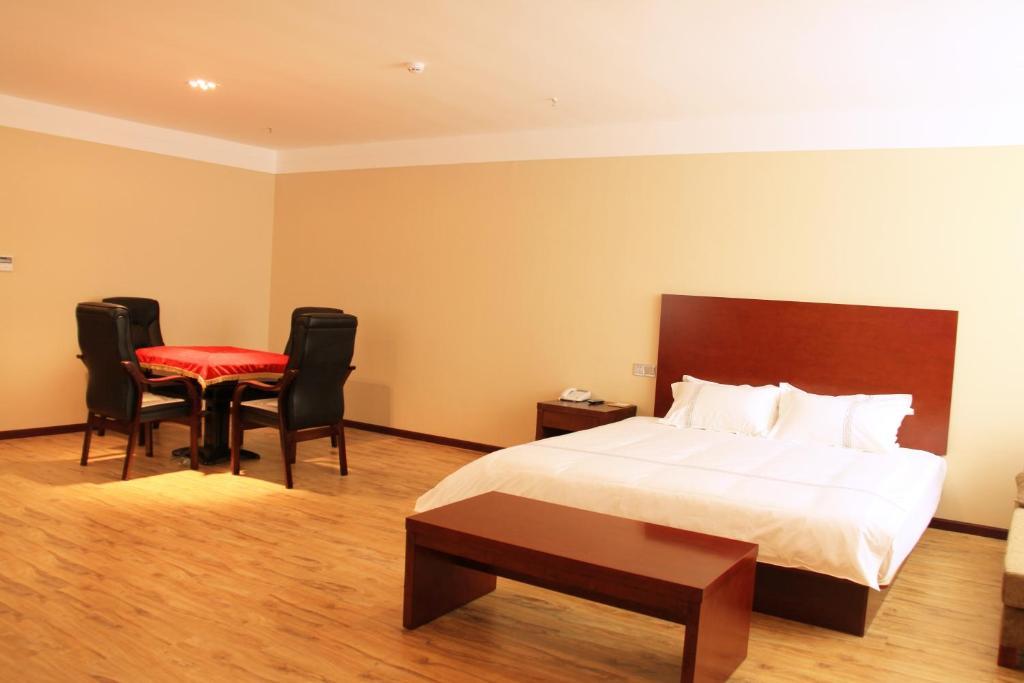 Zhou Wang Cheng Hotel Luoyang  Exterior photo